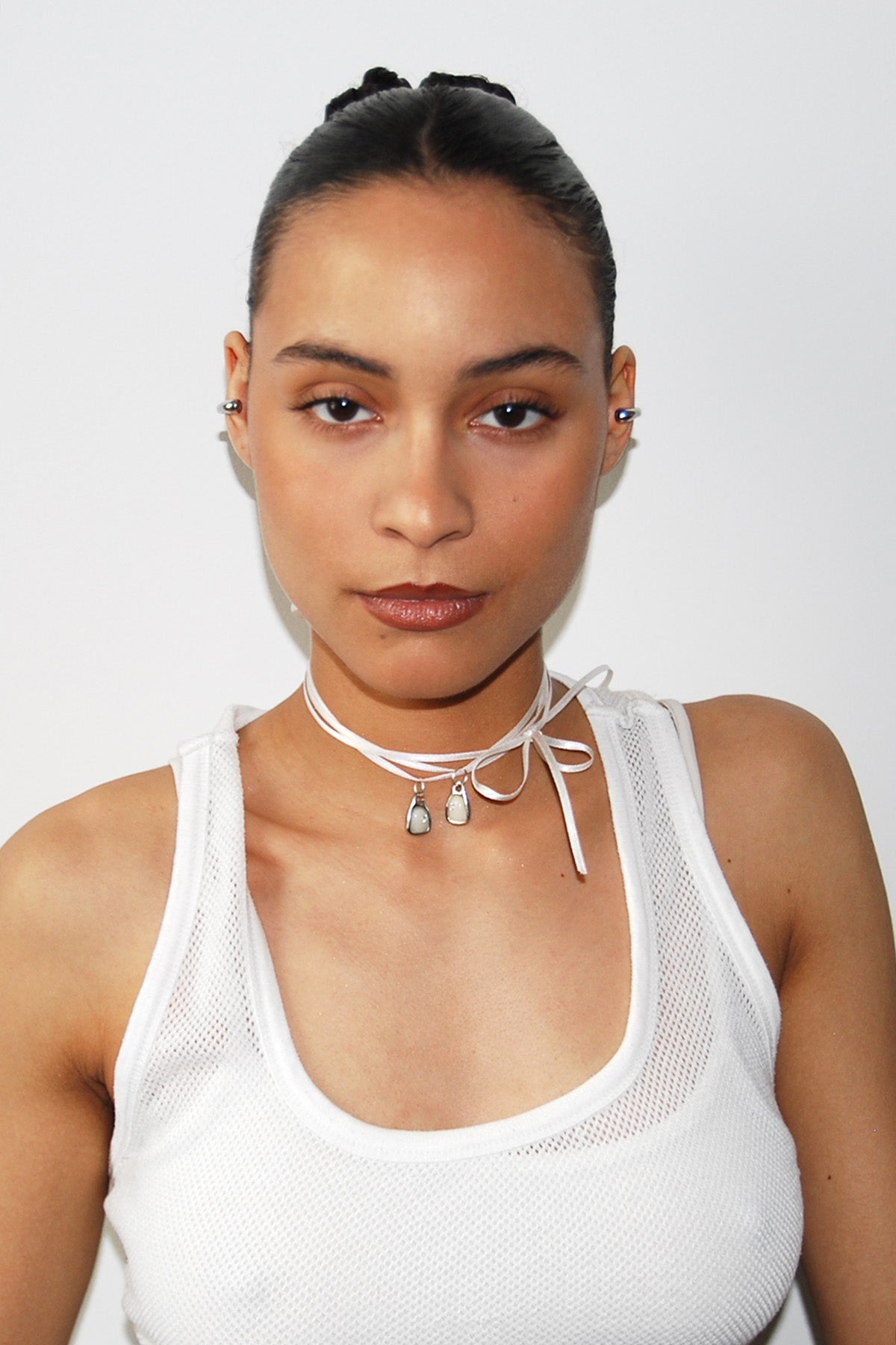 Ear cuff dentine